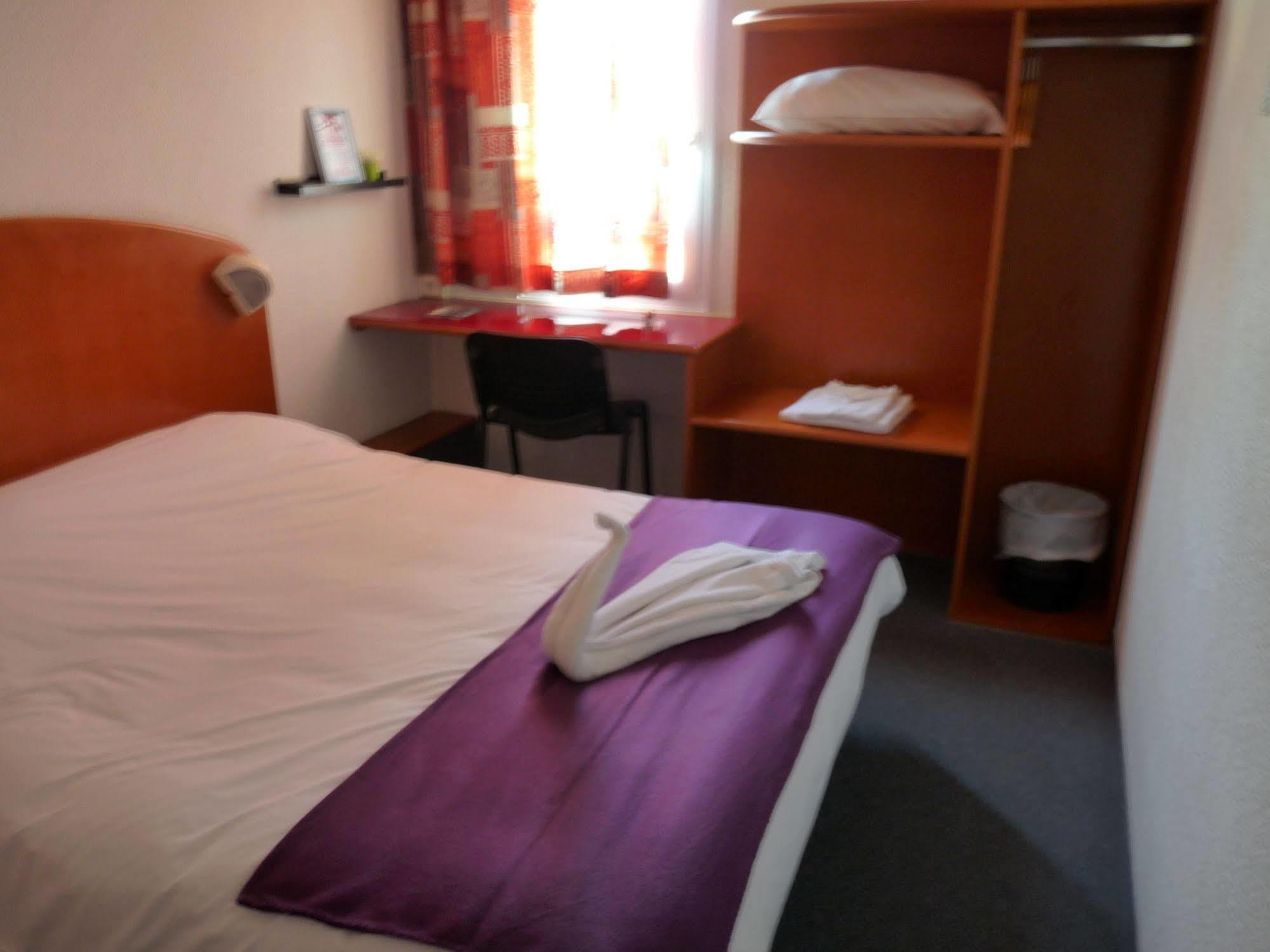 Quick Palace Saint Brieuc Tregueux Luaran gambar